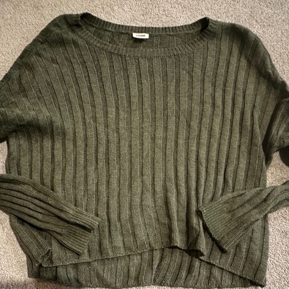 Size XS green flowy women’s sweater - Picture 1 of 2